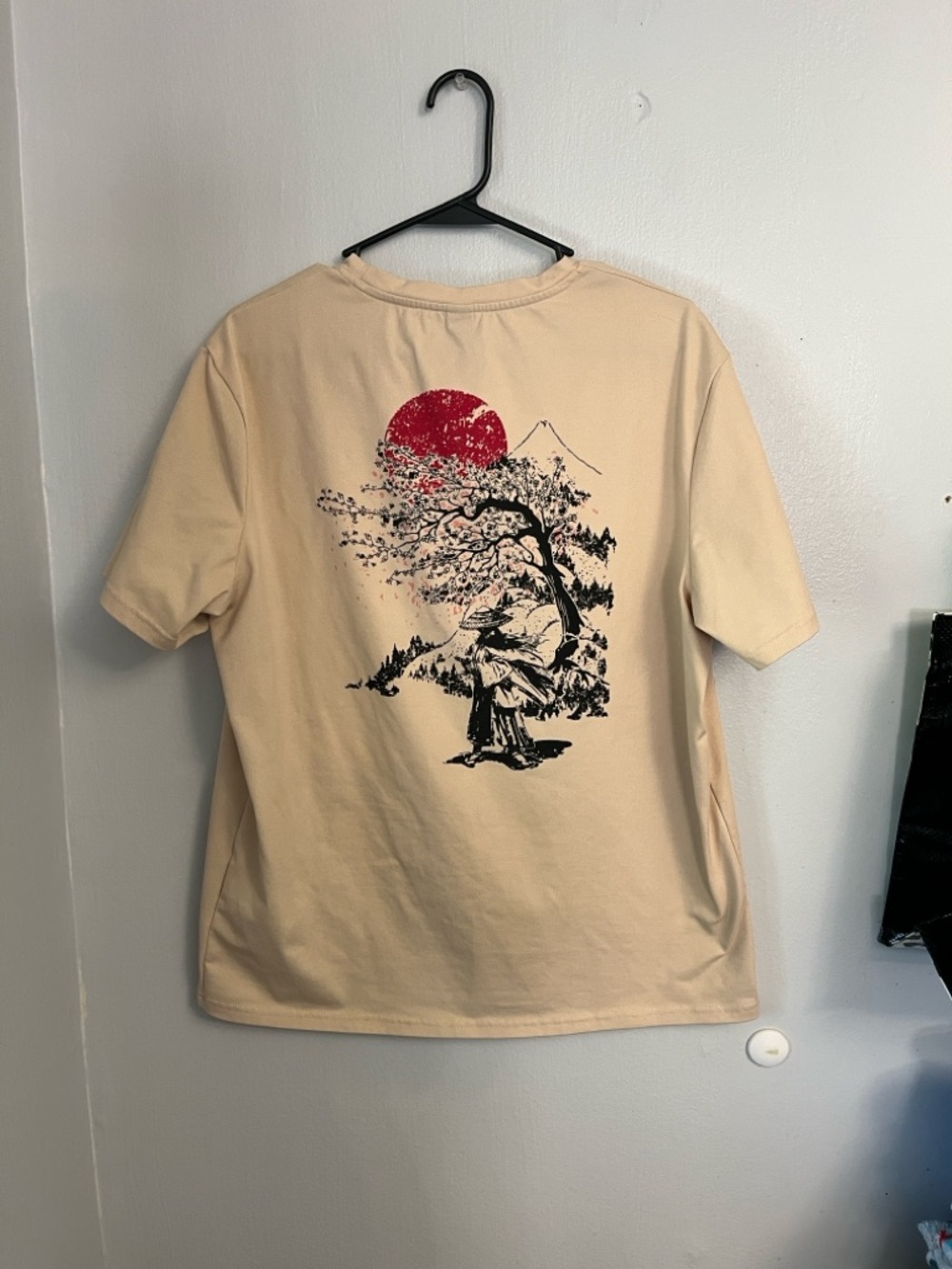 MANFINITY Beige Short-Sleeve Tee with Black Japanese Script